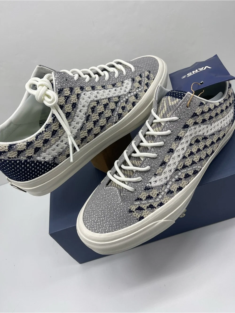 Vans LX Old Skool 36 EK Geo Check Frost Gray Knit Sneakers VN000EFK85T Men’s